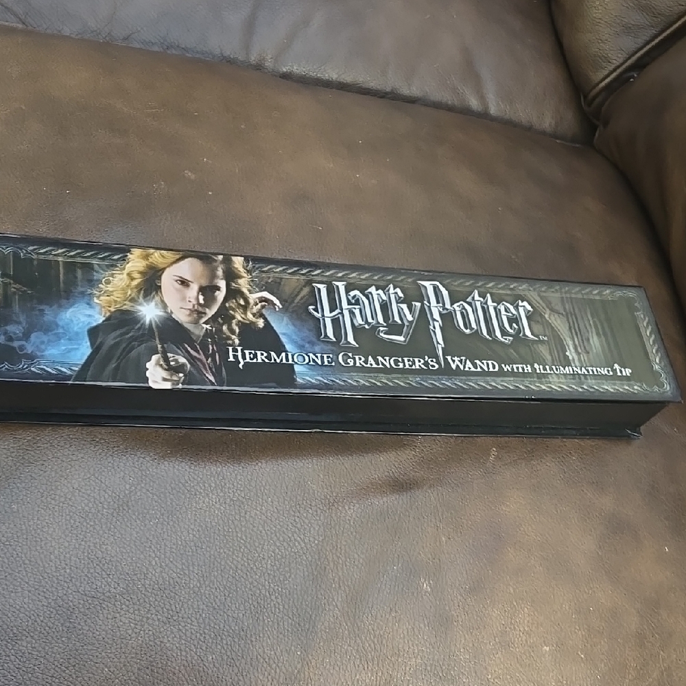 Warner Bros. Harry Potter Hermione Granger's Wand - Black and Gold